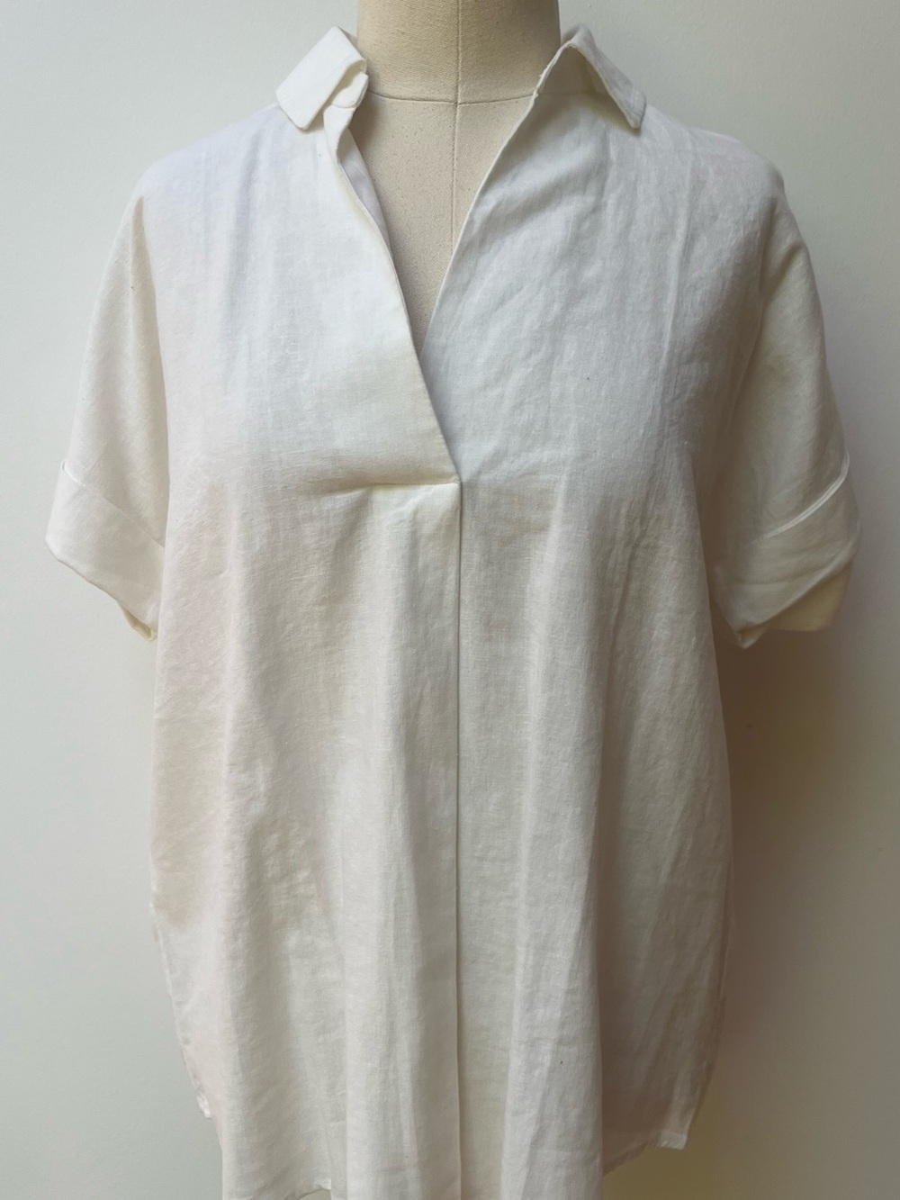 Ann Taylor Women’s Size ST Blouse